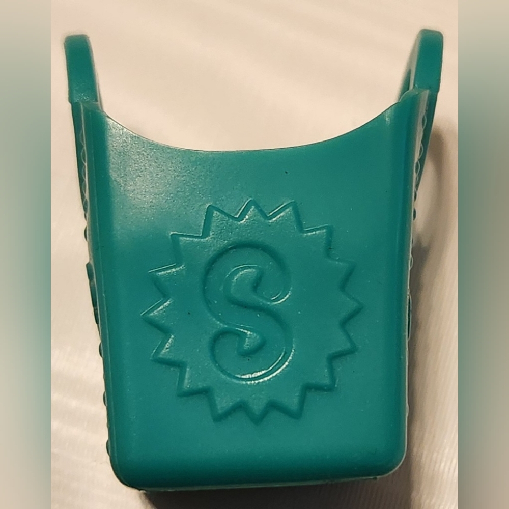 Shopkins Set of 6 Mini Green Teal Shopping Totes for Toy Figures Rubber Plastic - Picture 3 of 7
